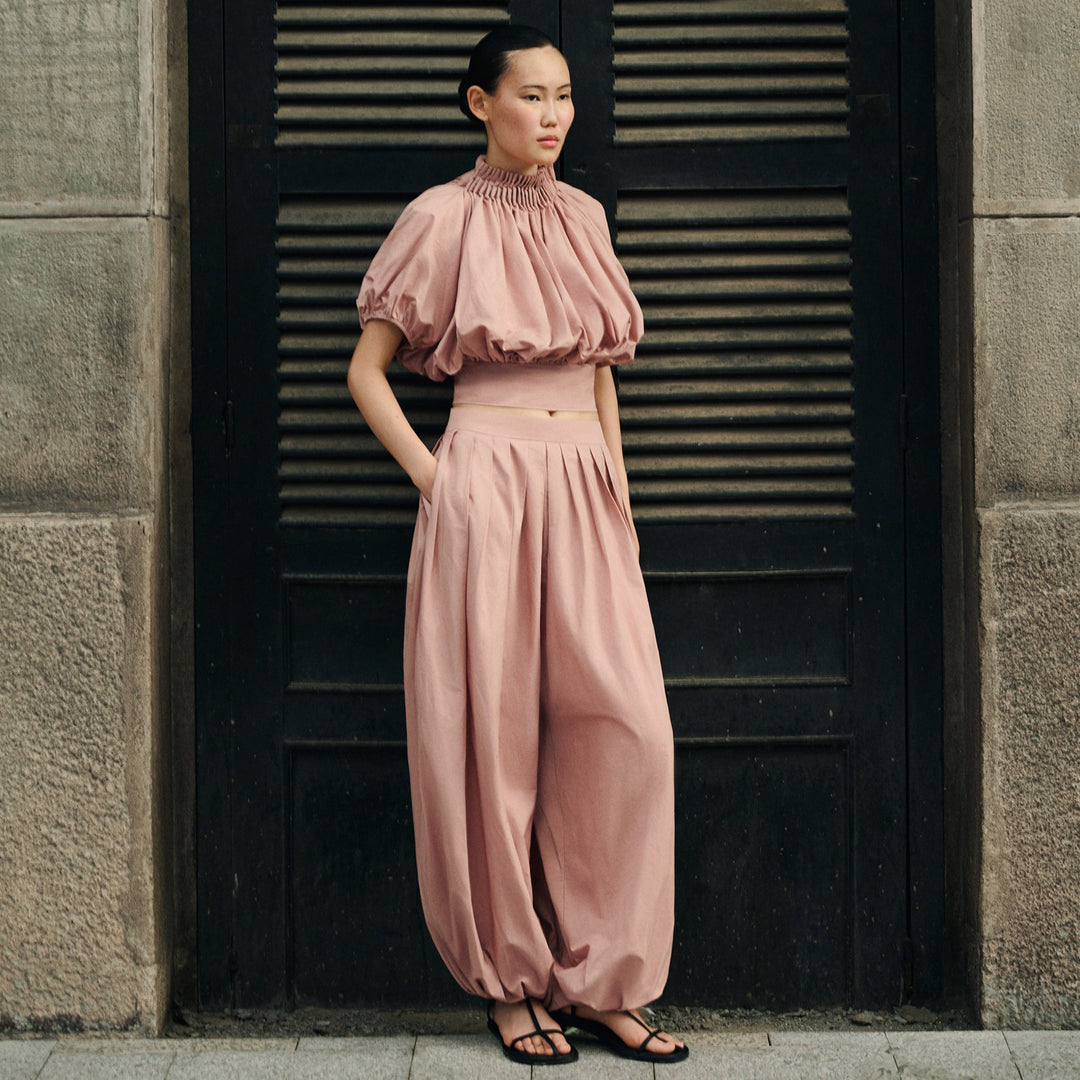 Damen Crop-Top mit voluminösen Puffärmeln und Taillenbetonung R&B