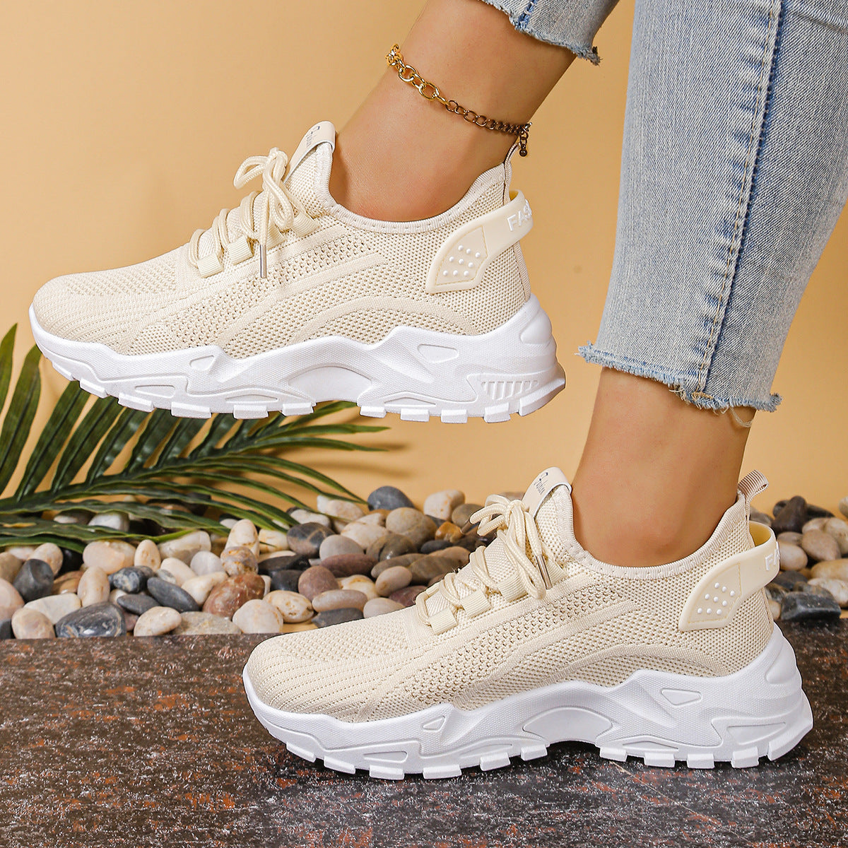Damen Sportliche Mesh Sneakers mit dämpfender Sohle und atmungsaktiver Konstruktion R&B