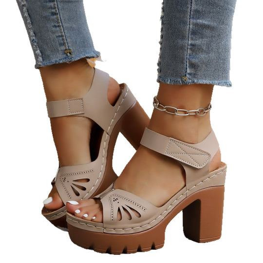 Damen Hochflorige Blockabsatzsandalen mit verspieltem Schnitt R&B