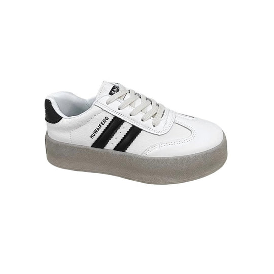 Damen Sportliche Plateausneaker mit edlen Steppnähten und rutschfester Sohle R&B