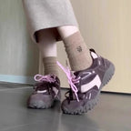 Damen Sportliche Freizeit-Sneaker mit innovativem Sohlen- und Schnürdesign R&B