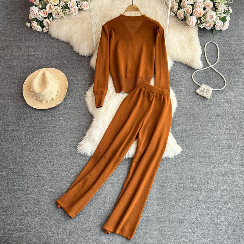 Damen Strickanzug mit weitem Bein und Knopfleiste R&B