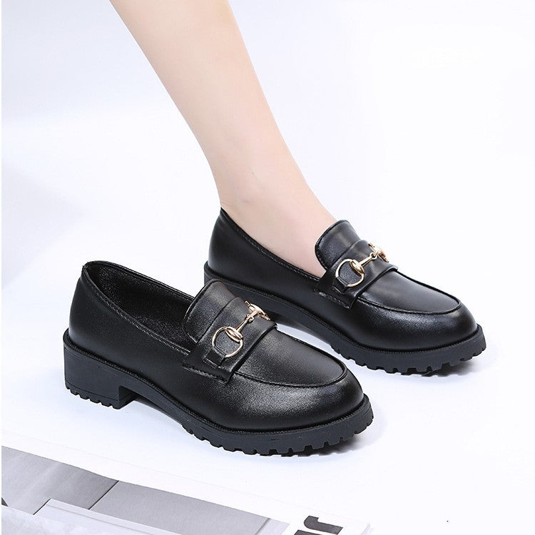 Damen Elegante Loafers mit glänzendem Finish und modischem Kettenverschluss R&B