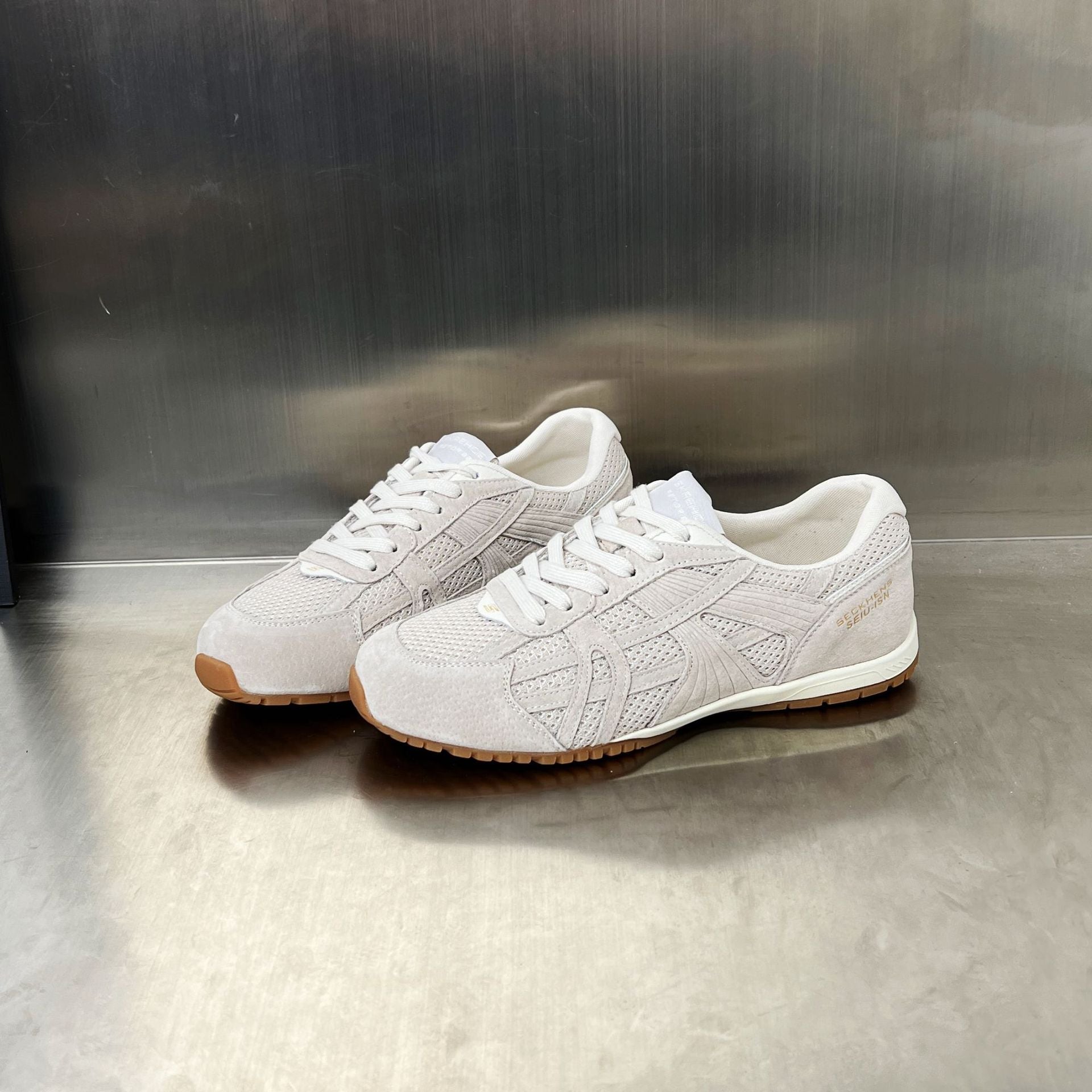 Damen Sportliche Lifestyle Sneakers mit atmungsaktiver Obermaterialstruktur R&B