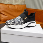 Damen Sportliche Slip-On Sneaker mit modischem Oberflächenmuster und elastischem Verschluss R&B