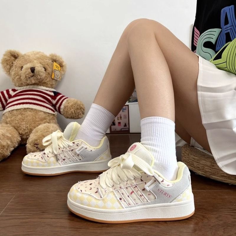 Damen Sportliche Sneakers mit trendigem Denim-Design