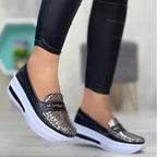 Damen Slip-On Mokassins mit strukturiertem Obermaterial und rutschfester Sohle R&B