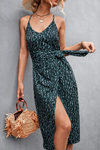 Damen Wickelkleid mit floralem Muster und eleganter Schlitzgestaltung R&B