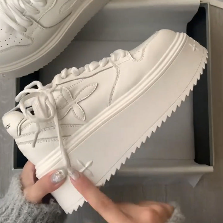 Damen modische Sneakers mit atmungsaktiver Oberflächenstruktur und dämpfendem Sohlenprofil R&B