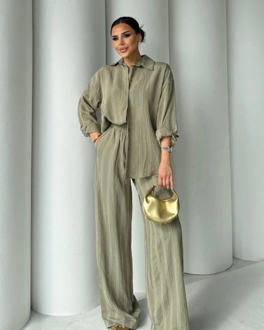 Damen gestreiftes Lounge-Set mit weiten Hosen und lockerer Bluse R&B