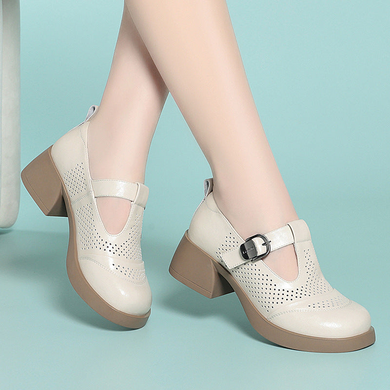 Damen Halbschuhe mit modischem Riemchen und atmungsaktiver Lochoptik R&B