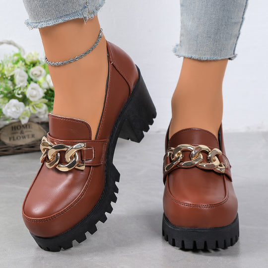 Damen modische Mokassins mit trendigem Absatz und Kettendetail R&B