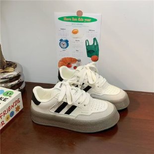 Damen Modische Sneakers mit dämpfendem Plateau und weichem Obermaterial