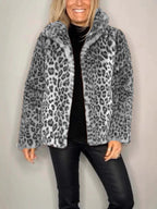 R&B | Mantel - Kunstpelz - Oversized Fit - Reverskragen - Leopardenprint