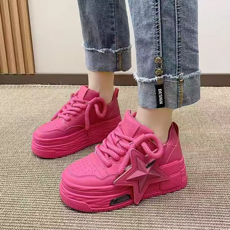 Damen Sportliche Plateausneaker mit einzigartiger Sternapplikation