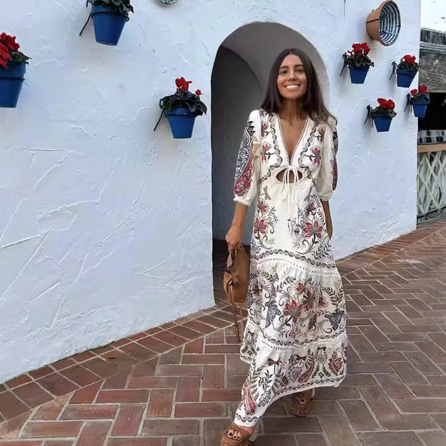 Damen Maxikleid mit floralen Stickereien und V-Ausschnitt R&B