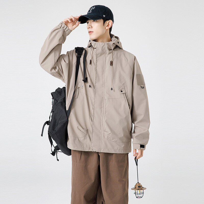 Herren Windbreaker-Jacke mit verstellbarem Kapuzenkragen und praktischen Taschen R&B