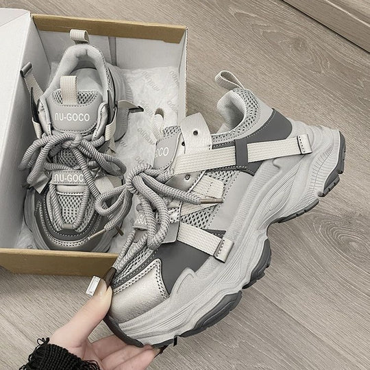 Damen Sportliche Chunky Sneakers mit atmungsaktiver Mesh-Oberfläche und innovativem Schnürsystem R&B