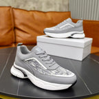 Damen Sportliche Sneakers mit atmungsaktiver Oberflächenstruktur und stabiler Dämpfung R&B