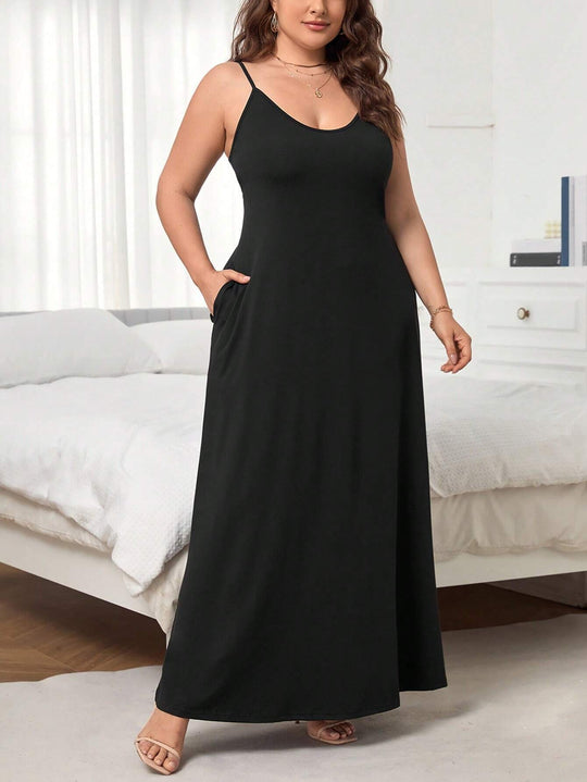 Damen Maxikleid mit schmalen Spagettiträgern und praktischen Seitentaschen R&B