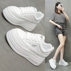 Damen Plateau Sneakers mit ergonomischer Sohle und modischem Design