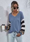 Damen modischer V-Ausschnitt Pullover mit gestreiften Ärmeln und Leopardenmuster R&B