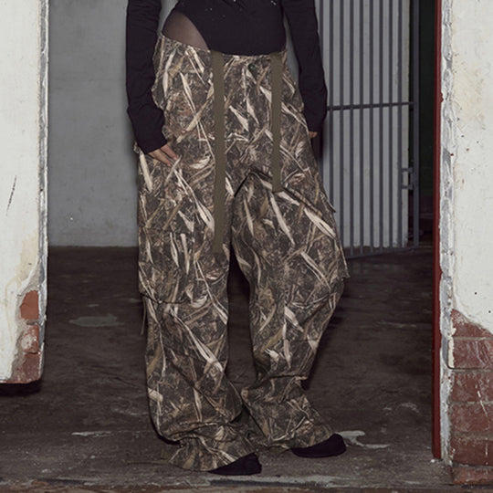 Damen Utility-Hosen im Camouflagedesign mit verstellbarem Bund und praktischen Seitentaschen R&B
