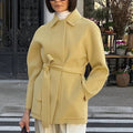 Damen Modische Oversized-Jacke mit Gürtel und hochgeschlossenem Kragen R&B