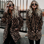 Damen Kuschelige Leopardenfelljacke