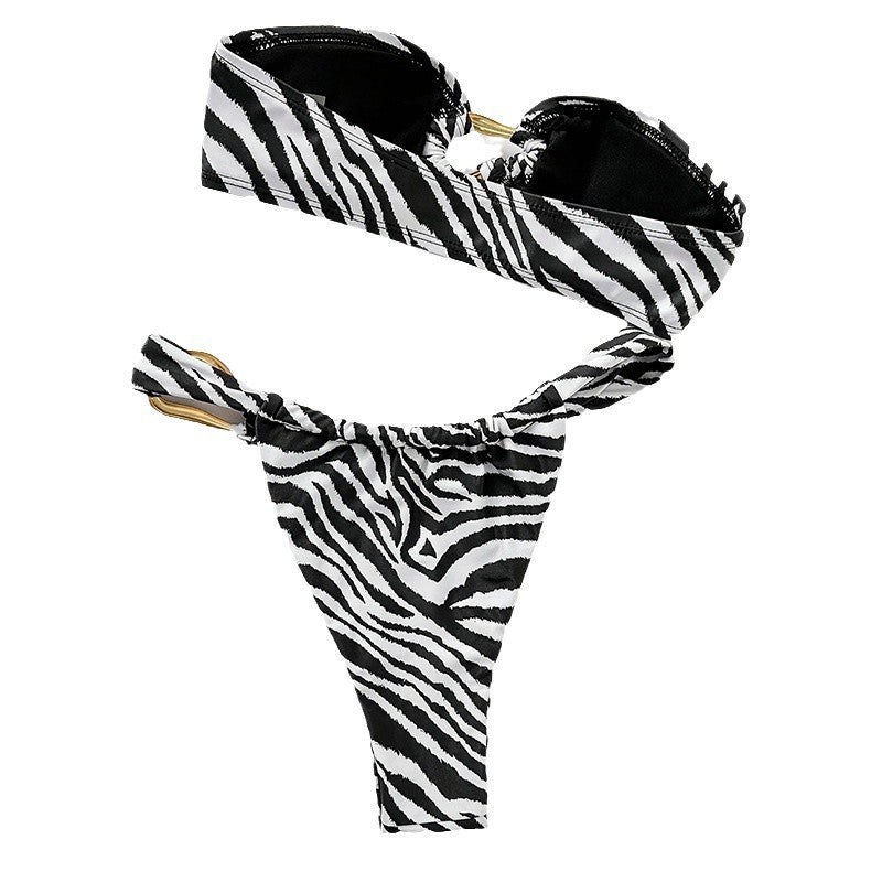 Damen Bandeau-Bikini-Set mit elegantem Streifenmuster und modischem Goldakzent R&B