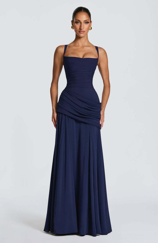 Damen Abendkleid mit elegantem, tailliertem Schnitt R&B