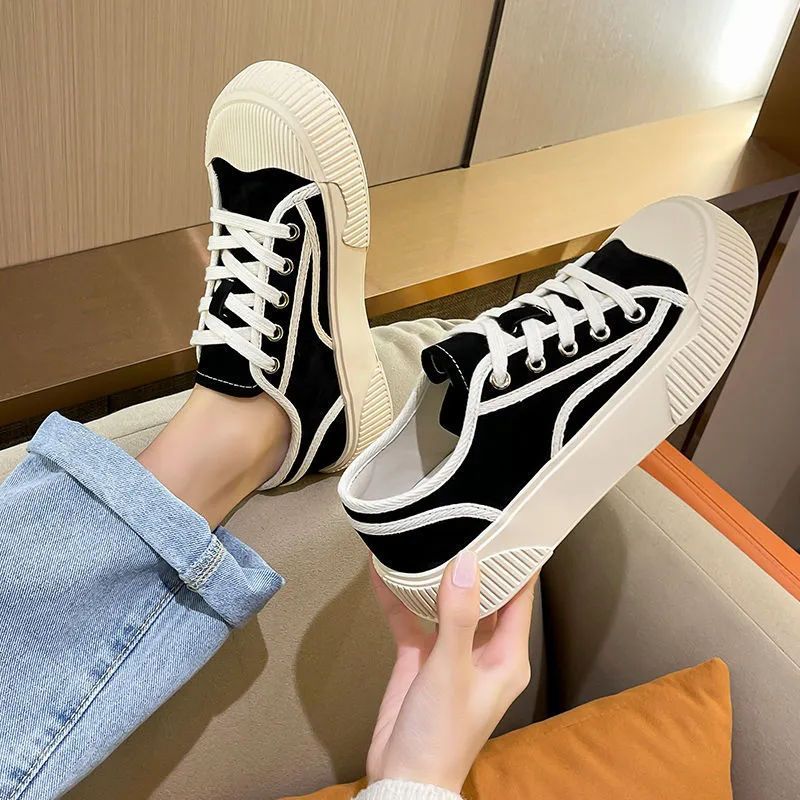 Damen Sneaker mit edlem Wildleder und modischer Sohle R&B