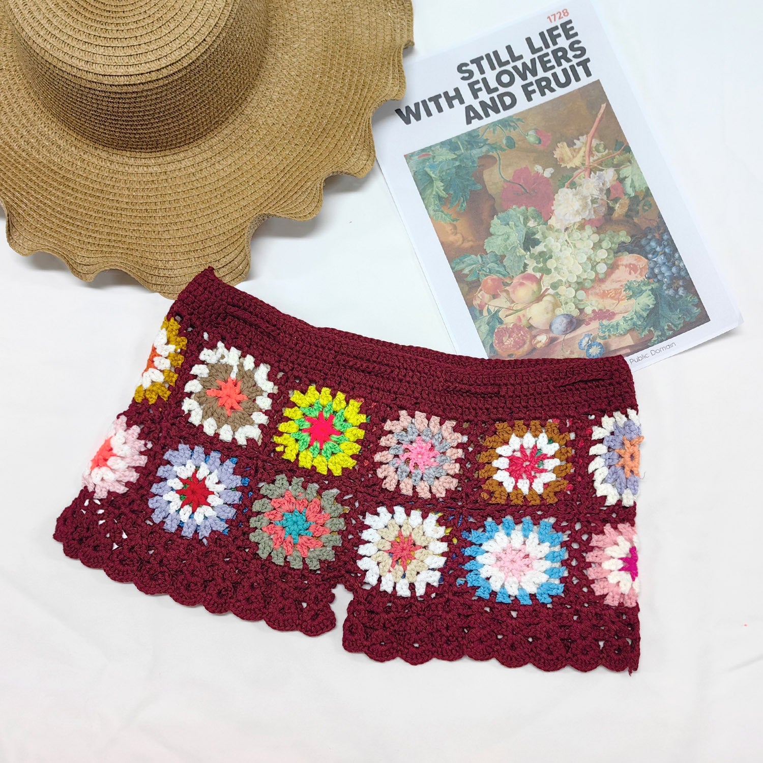 Damen Häkelshorts mit buntem Granny-Quadrat-Muster R&B