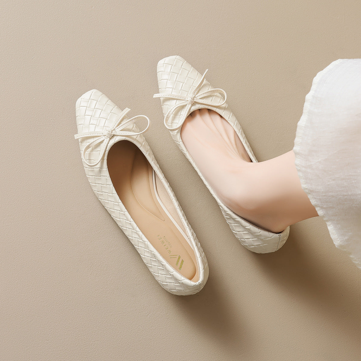 Damen Ballerinas mit hochwertigem geflochtenem Design und zartem Schleifendetail