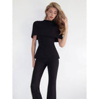Damen Elegantes Oberteil mit asymmetrischem Kragen und figurbetontem Schnitt R&B