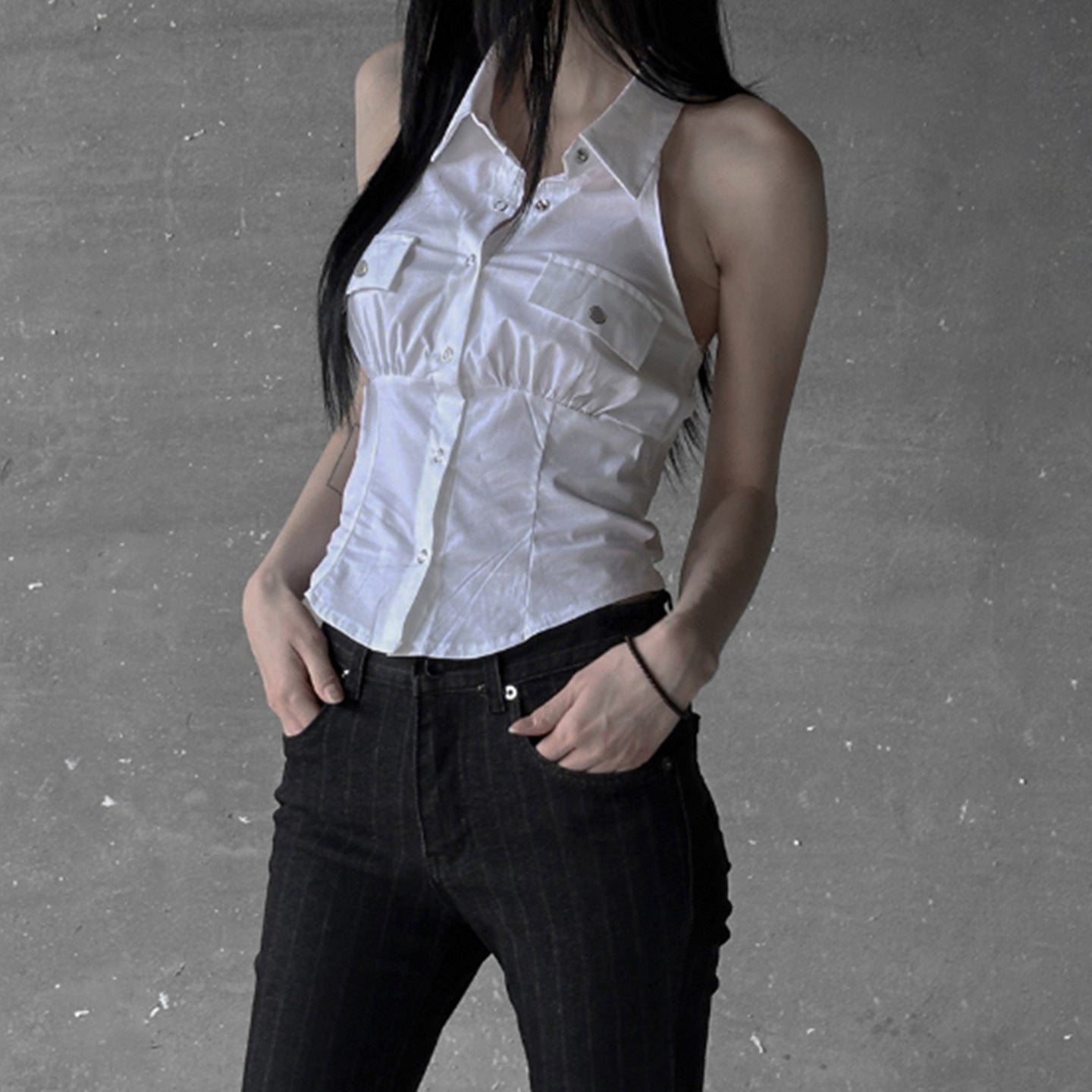 Damen Haltertop mit elegantem Kragen und praktischen Brusttaschen R&B