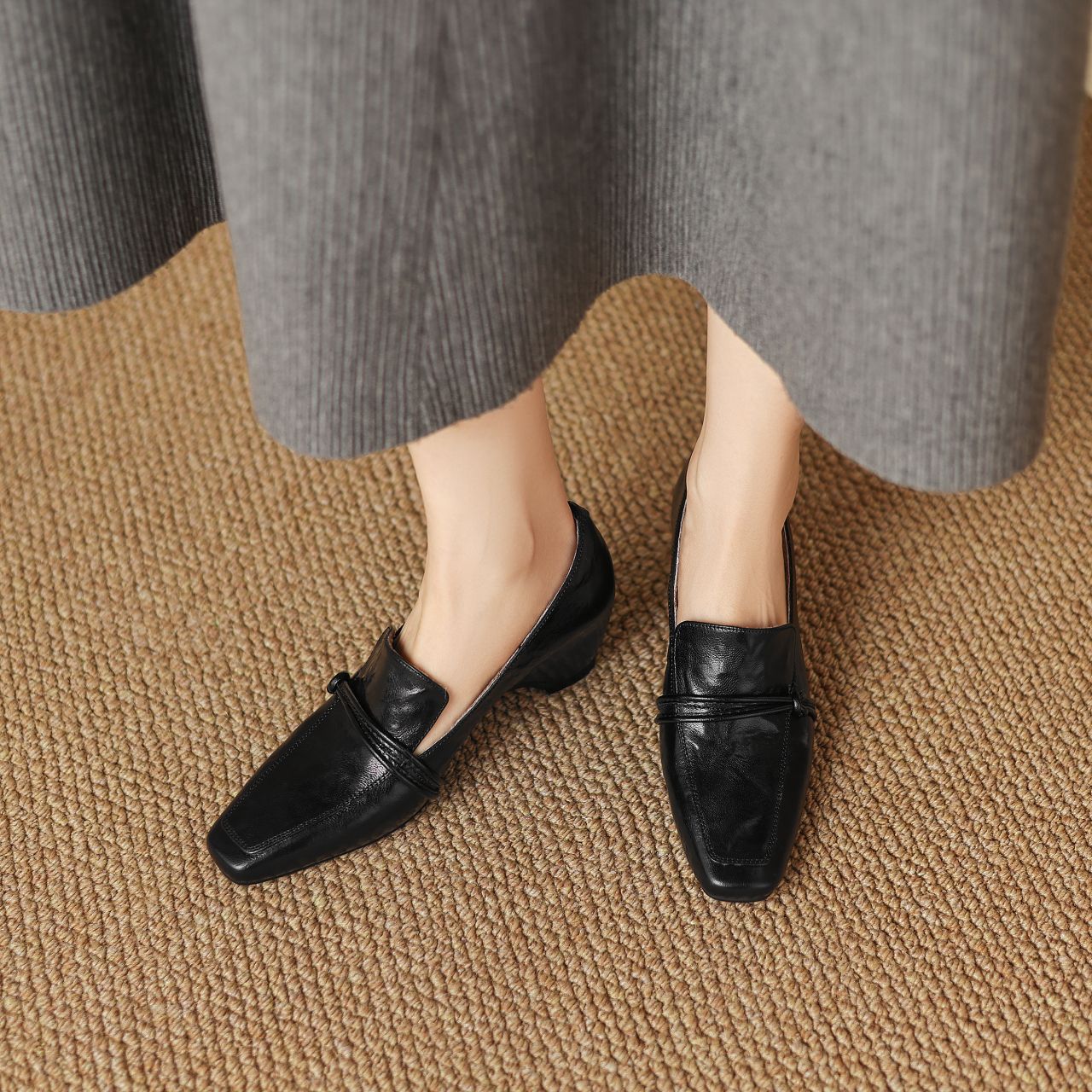 Damen elegante Mokassins mit modischem Riemen R&B