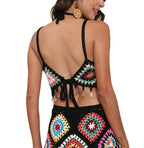 Damen gehäkeltes Crop-Top mit bunten Granny-Quadraten und Glitzerakzenten R&B