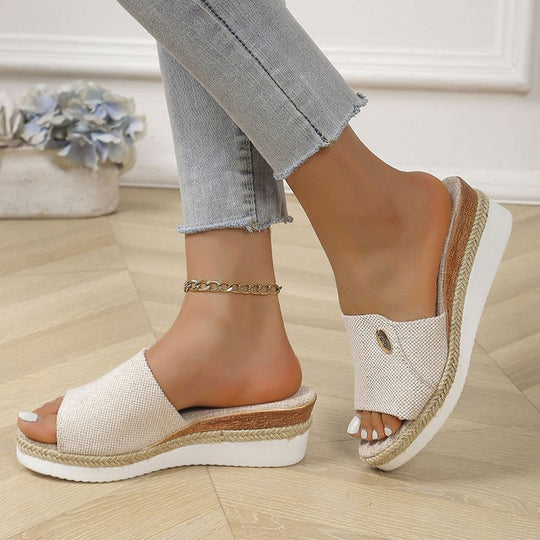 Damen Wedge-Pantoletten mit elegantem Denim-Obermaterial und komfortabler Fußbettung R&B