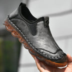 Herren Komfortable Slip-On Mokassins mit ihrem einzigartigen Design R&B