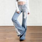 Damen Schlagjeans mit modischen Destroyed-Details und komfortablem Sitz R&B