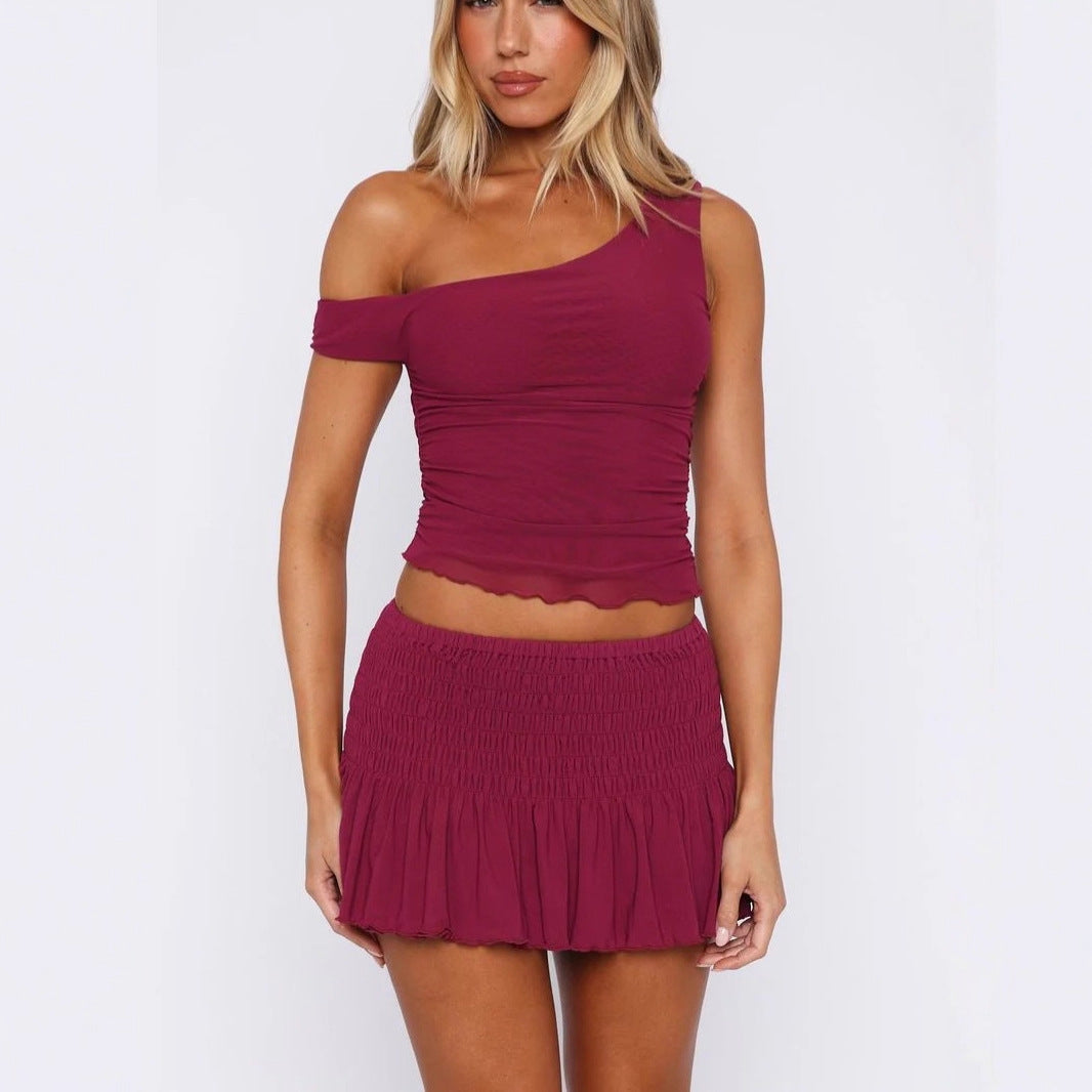 Damen Set mit off-shoulder Oberteil und gerafftem Rock R&B