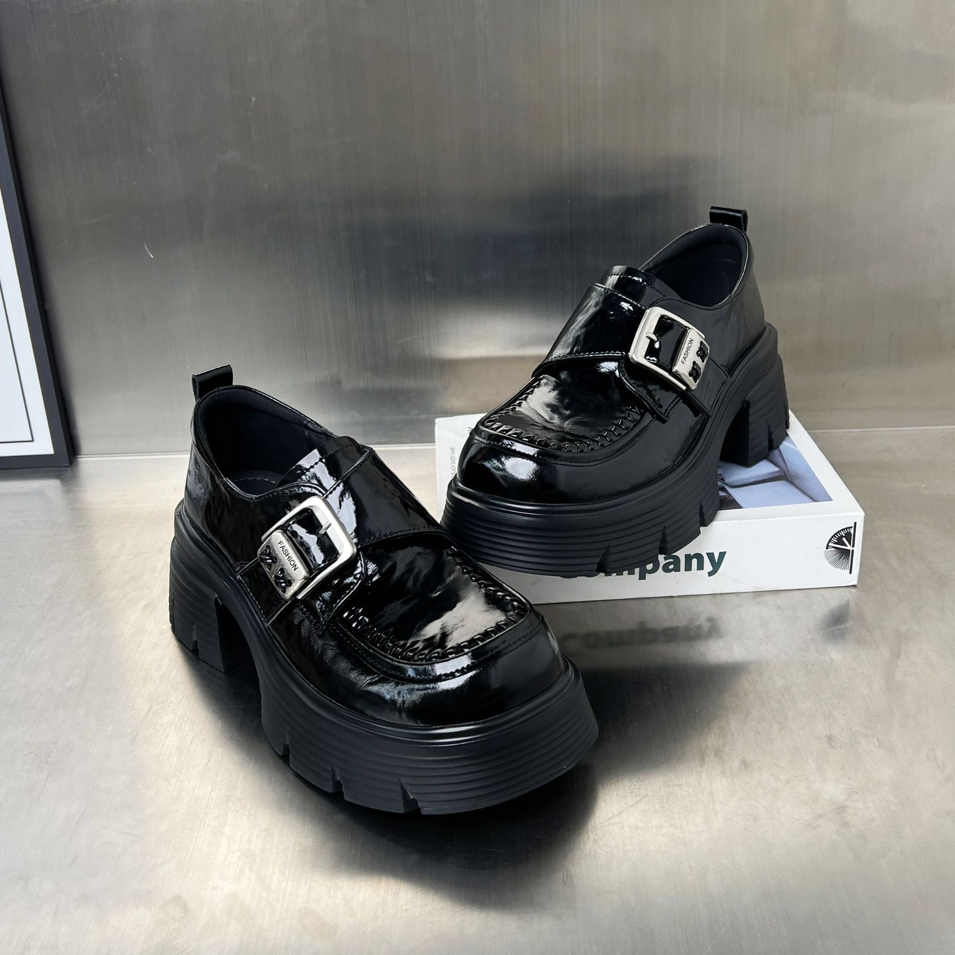 Damen elegante Schnürschuhe mit klobiger Sohle und modischen Schnallen R&B