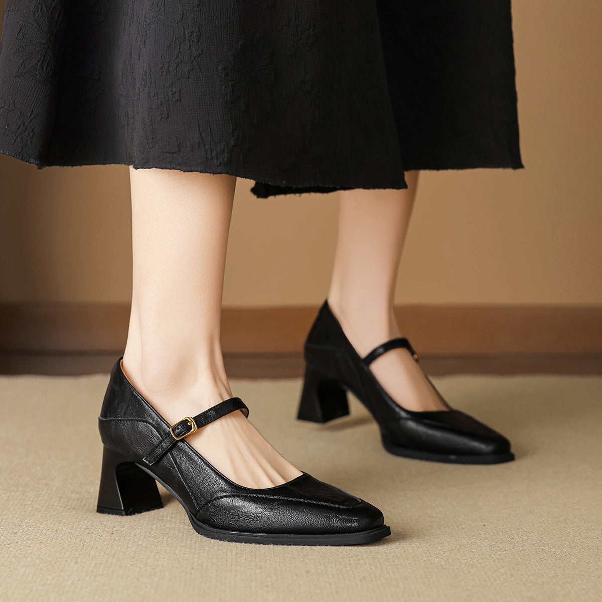 Damen Klassische Pumps mit verstellbarem Riemen
