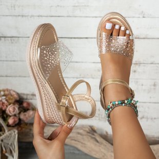 Damen Glamouröse Plateau-Sandalen mit transparenten Riemen und Strass-Applikationen R&B