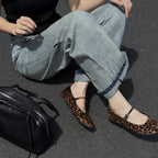 Damen elegante Ballerinas mit verstellbarem Riemen und auffälligem Leopardenmuster R&B