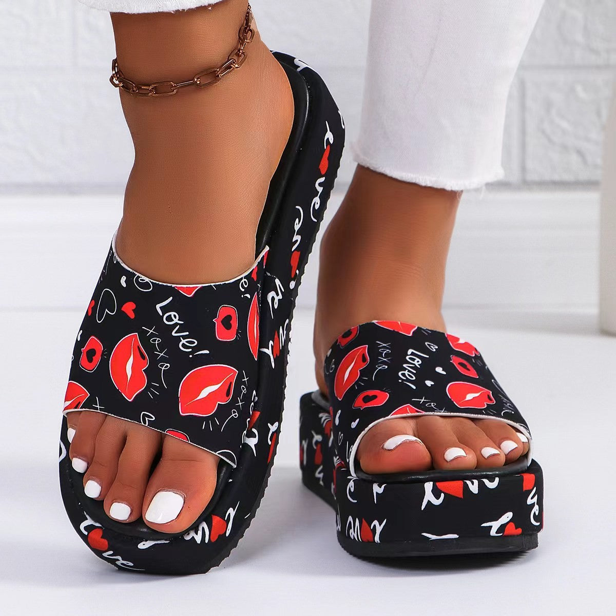 Damen Plateau-Pantoletten mit buntem Schmetterling-Print R&B