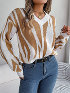 R&B | Strickpullover mit Muster V-ausschnitt Design Trendy und Bequem