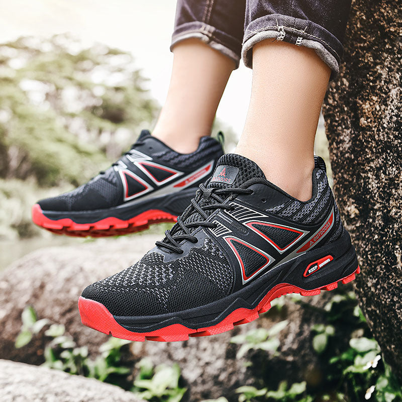 Herren nan geländefester Trekking-Sneaker mit aggressivem Profildesign und atmungsaktivem Strickoberteil R&B
