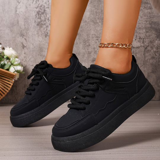 Damen Sneaker mit modischem Plateau und hochwertigen Schnürsenkeln R&B